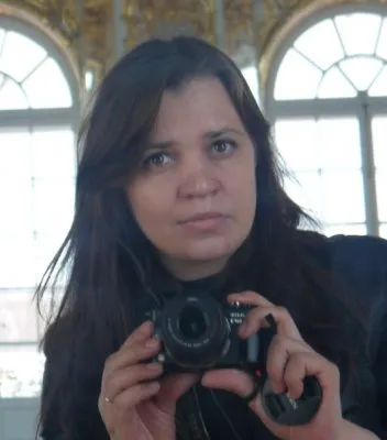 Русскую девушку кавказцы выживают из квартиры