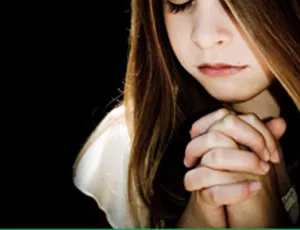 Забыты сироты, дела и заботы: Россия второй день скорбит по Деду Хасану.