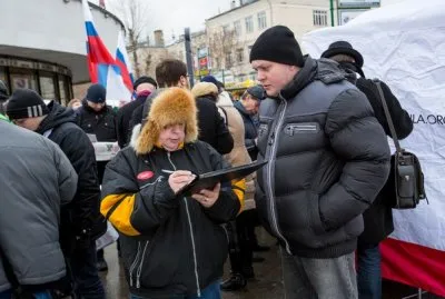 Стоп, миграция! - Сбор подписей, Москва 02.02.2013