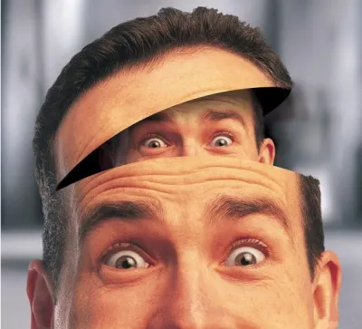 Чипированные андроиды с «голосами в голове».