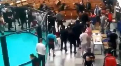 Массовая драка Русских спортсменов и зрителей с дагестанскими борцухами. Как это было...