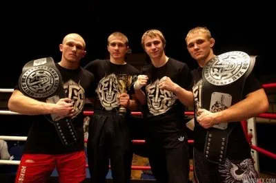 Массовая драка Русских спортсменов и зрителей с дагестанскими борцухами. Как это было...