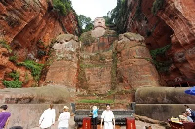 Древние рукотворные чудеса. Гигантский Будда