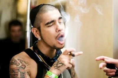 Сказ о том, как жиды подменили Белой РАСЕ Душу, которая проявляется в Арийских песнях.