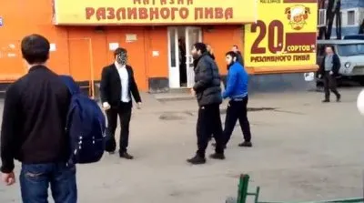 Как русские прохожие дали отпор кавказцам на улице