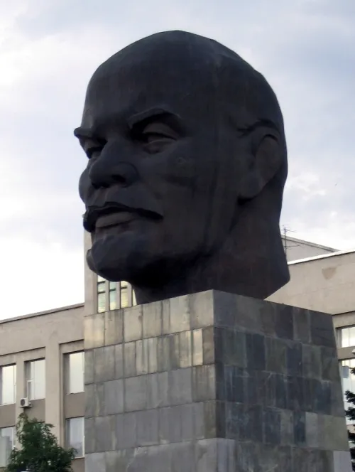 Плоды Ленинской нац.политики – этническая война против русских (2 часть)