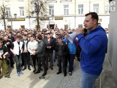 В Твери Русские требовали справедливой кары для азербайджанцев