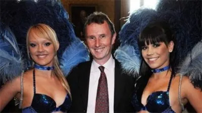 Деградация современного общества: гомосексуалисты, проституция, педофилы и насильники