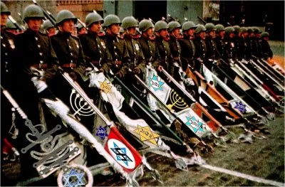 ГИТЛЕР И ЕГО АПОСТОЛЫ