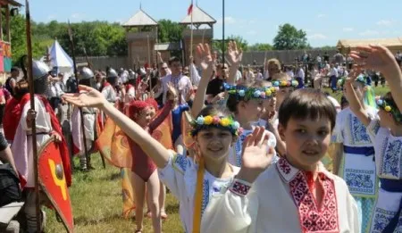 День Молоді 2013 в Парку Київська Русь (28-30 июня 2013 г., "Парк Киевская Русь", Киевская обл.)