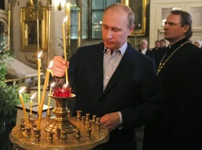 Эволюция Душенова как пример вреда сталинизма и жидоедства.