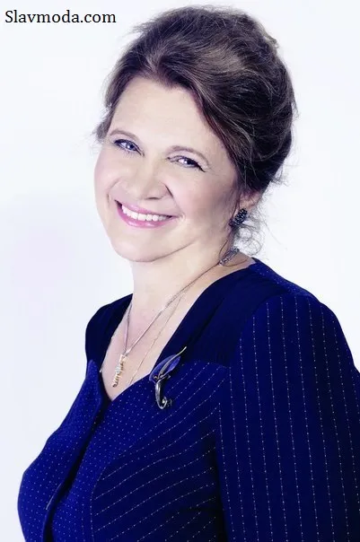 Интервью главы Дома Русской Одежды - Валентины Аверьяновой