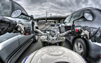 Сам погибай, а товарища выручай!