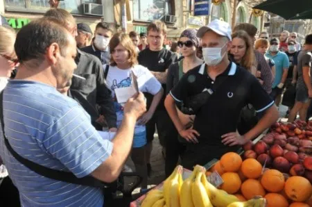 Русский мужик и нелегал. Русская зачистка (7 августа 2013 г., Москва)