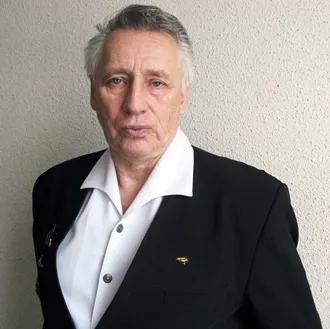 Экс-капитан ВМФ России А. Лесков: подлодка «Курск» была расстреляна российскими ракетами