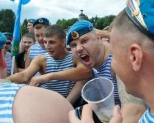 К дню ВДВ. Трусость, деградация и предательство своего народа