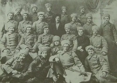 Рабочие против большевиков: Ижевское восстание