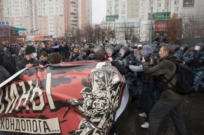Провокация ОМОН против участников РМ