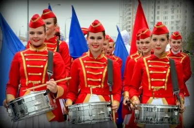 Ох уж этот "ужасный" Русский марш