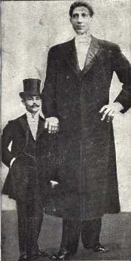 Самый высокий человек в мире жил в Российской империи