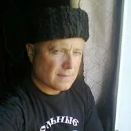 Стихотворение Александра Долгопятова "Уже и враг у наших врат".