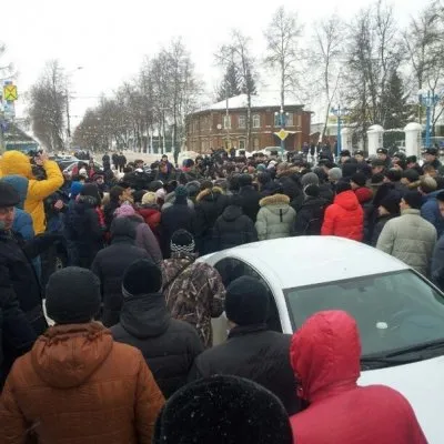 Арзамас: Почему полиция защищает армян?