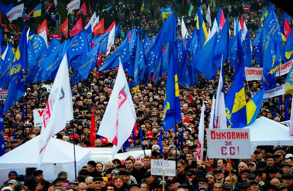Эх, ”Евромайдан”, стеклянные бусы для туземцев…