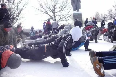 Столкновение "Русских пробежек" с "Шариатским патрулём" в Татарстане