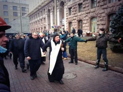 "Игроки! Всем выйти из сумрака!" или Кто уничтожает Славянский мир