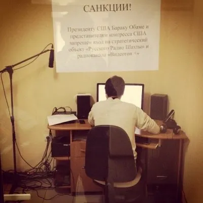 В России народ повсеместно вводит санкции против Барака Хусейновича Обамы