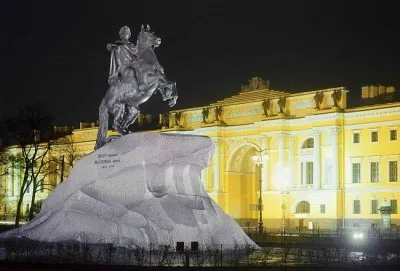 Петербург не сдаётся без боя: горожане активно обороняются от преступных иммигрантов