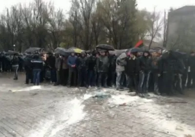 В Запорожье толпа напала на пророссийский митинг / Обновление