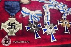 Почему фашисты могут легко захватывать власть в странах?