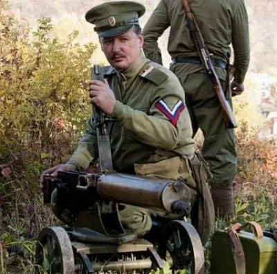 Кремлёвские либералы обвинили Стрелкова в фашизме