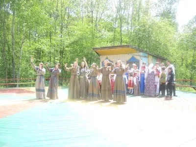 РУССКАЯ СКАЗКА С НАДЕЖДОЙ НА БУДУЩЕЕ