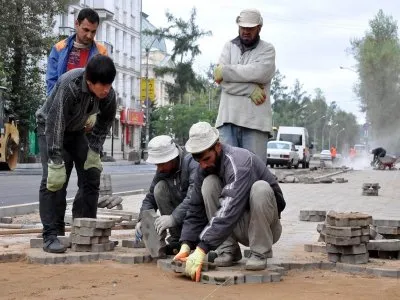 Упрощением получения гражданства из России делают колонию