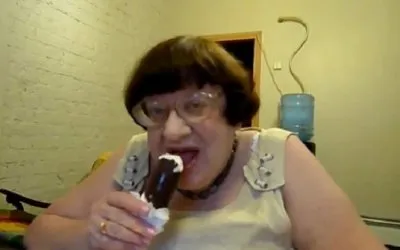 Уходят титаны карнавала 90-х