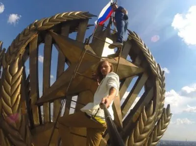 Война лазателей по крышам в Москве