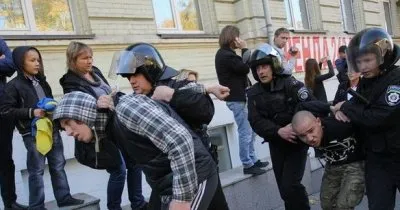 Милиция жестоко подавила попытку штурма Верховной Рады Украины