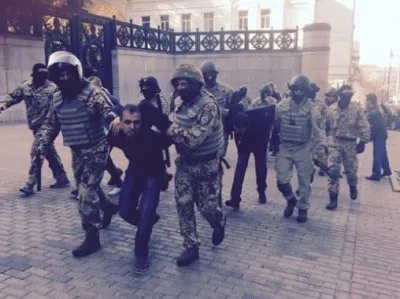 Милиция жестоко подавила попытку штурма Верховной Рады Украины