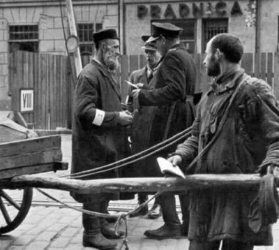 Еврейские коллаборационисты. Евреи против евреев