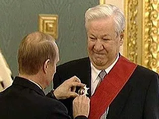 Доллар растёт, нефть теряет в цене, Путин стал вести себя как Ельцин