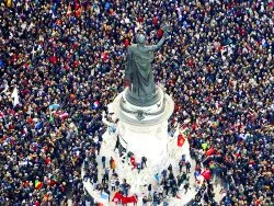 Кошерный Париж и не кошерный Питер