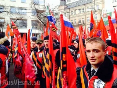 Кому в РФ жить хорошо? Коммунисты и мусульмане при поддержке чиновников вышли на митинг «Антимайдан»