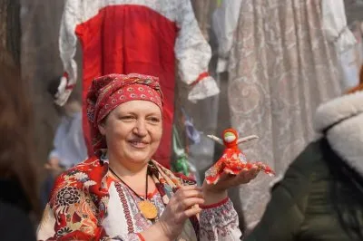 Празднование Масленицы в день весеннего равноденствия в Воронеже