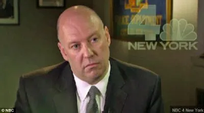 В США уволили полицейского, за конфликт с евреем.