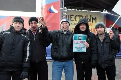 Мигранты и безумие власти