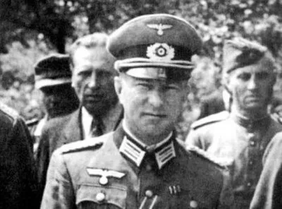 Смысловский - русский авантюрист пытавшийся обыграть большевиков, немцев и англичан в борьбе за русскую нацию