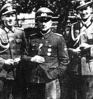 Смысловский - русский авантюрист пытавшийся обыграть большевиков, немцев и англичан в борьбе за русскую нацию