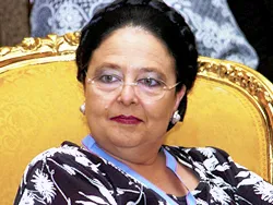 Коллаборационизм: ленинградский депутат зовёт в Россию внешнее управление